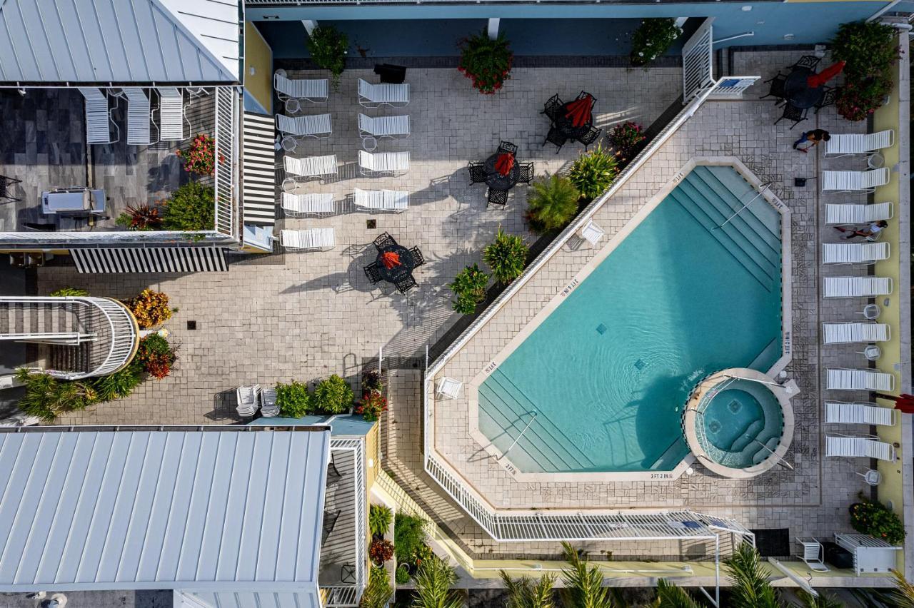 Harbour House At The Inn 310 Fort Myers Beach Exterior photo